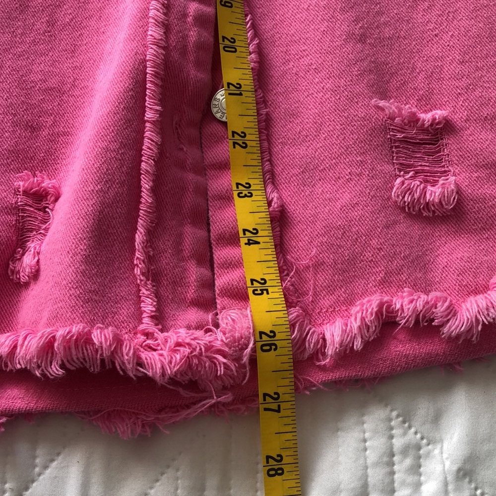 Women’s Oversize Frayed Lightweight Denim Jacket Size XL.  Bubble gum pink. - Picture 8 of 17